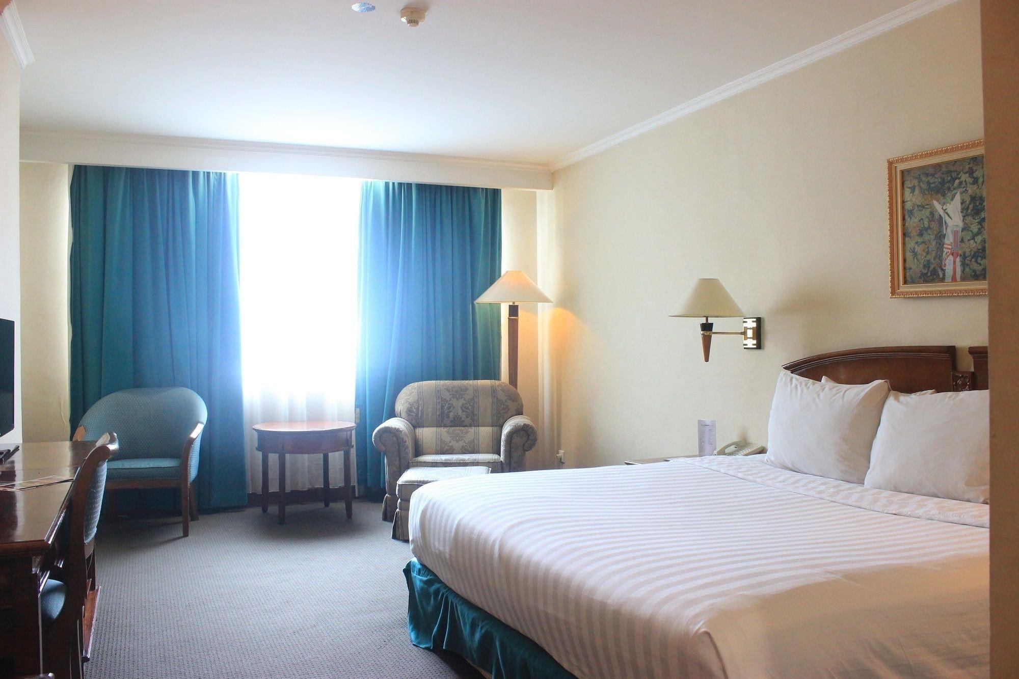 Hotel Grand Arkenso Park View Semarang Exterior foto